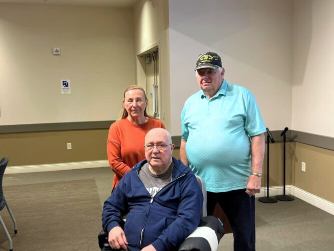 Bellefonte Elks Lodge 1094  visit to Centre Care